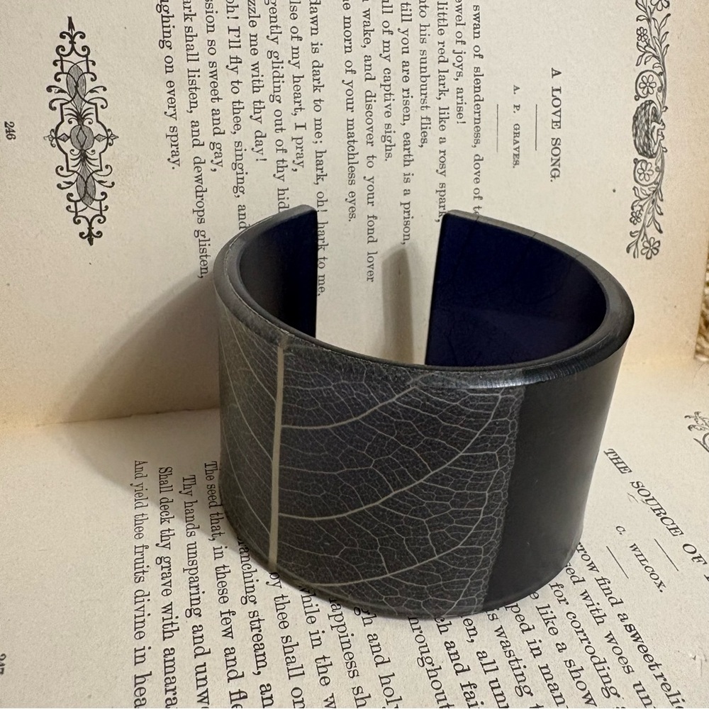 Vintage Nature Dried Leaf Cuff Bangle Bracelet